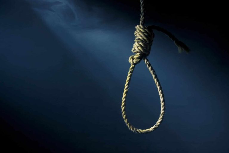 Court sentences a man to death by hanging for killing his pregnant wife